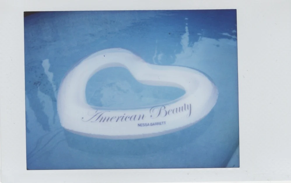 American Beauty Inflatable Pool Float - Image 3